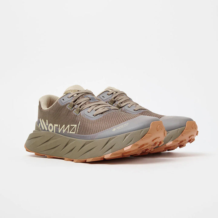 NNORMAL CADÍ GTX Hombre