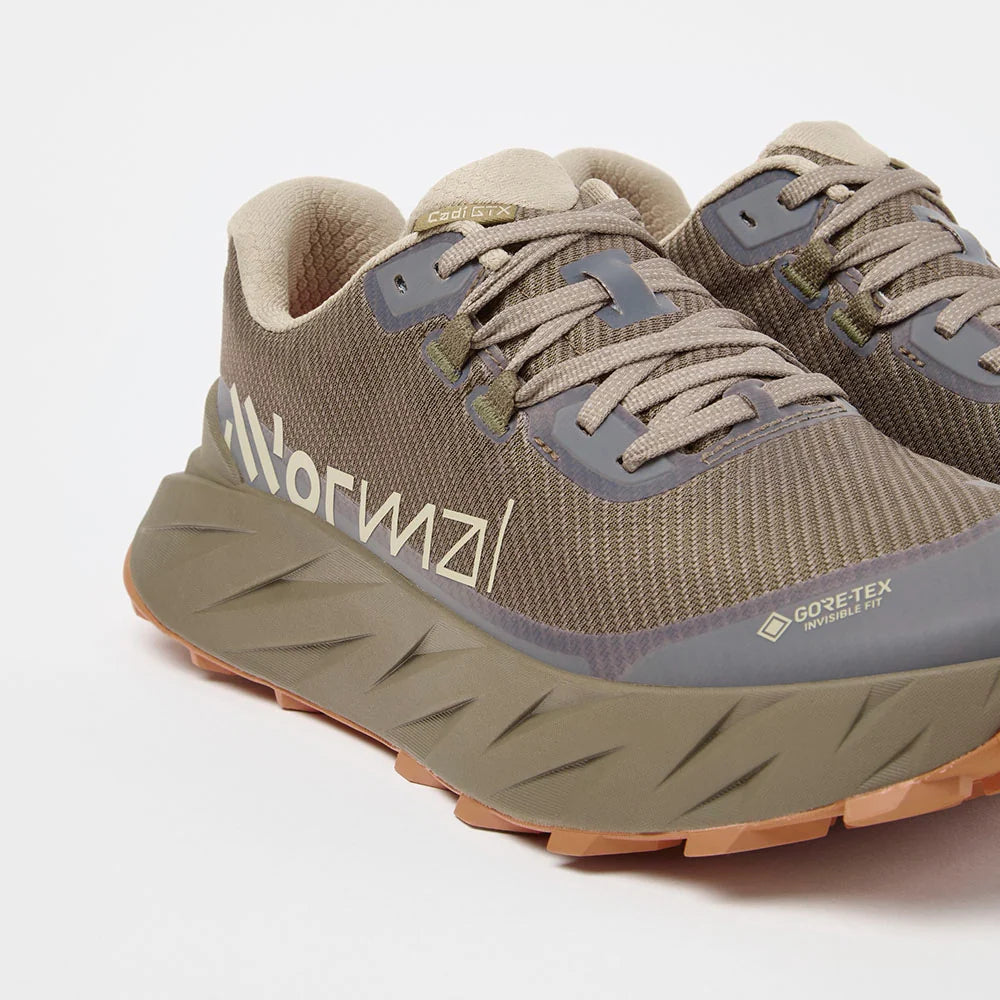 NNORMAL CADÍ GTX Hombre
